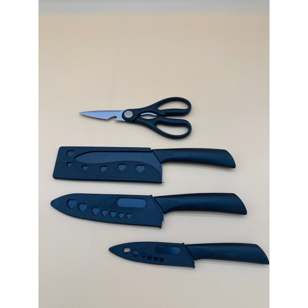 Matte Black 4-Piece Kitchen Knife Set with Heart Sheaths and Shears MH0539-161